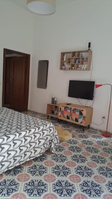 Donnaromita House Hystoric Center Apartment