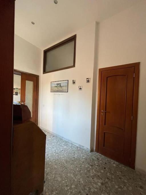 Apartment Donnaromita House Hystoric Center