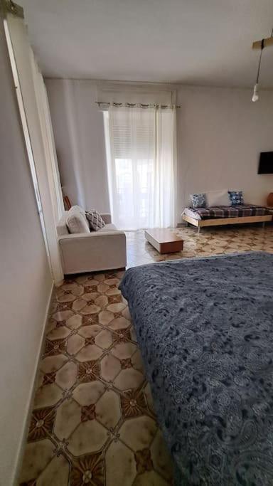 Donnaromita House Hystoric Center Apartment